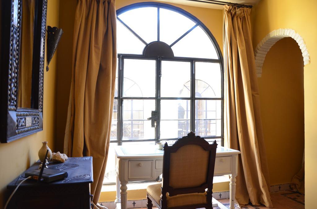 Dar Tozeur Hotel Luaran gambar